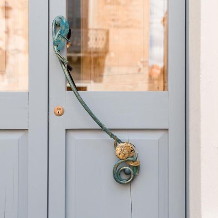 Litium 3 Acomodação com café da manhã Lecce Exterior foto